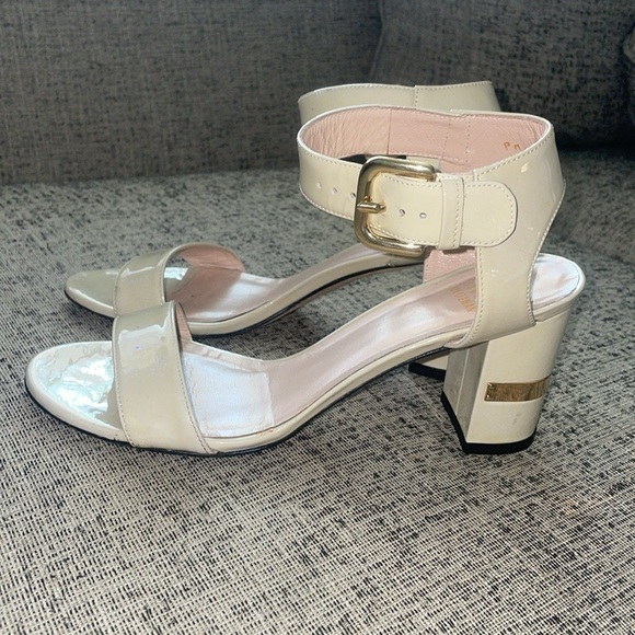 Stuart Weitzman Patent Leather Sandal Size 8.5 M - Picture 2 of 16